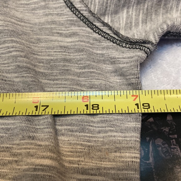 NWT AFFLICTION Size L Gray Short Sleeve Shirt Cut Out Neckline MSRP $54 - Picture 9 of 15